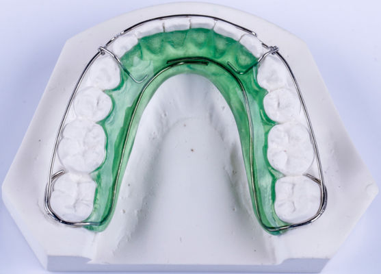 CE và FDA Orthodontics Retainer BEGGS RETAINER RETAINER Không nhìn thấy