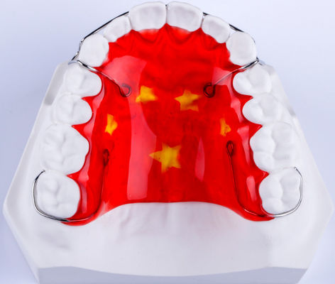 Hoàn hợp có thể tháo rời xuân Hawley giữ sau khi Invisalign